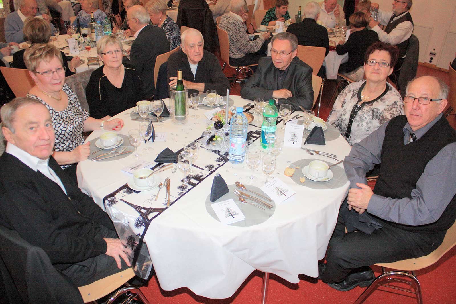 1220751001repas_anciens_3