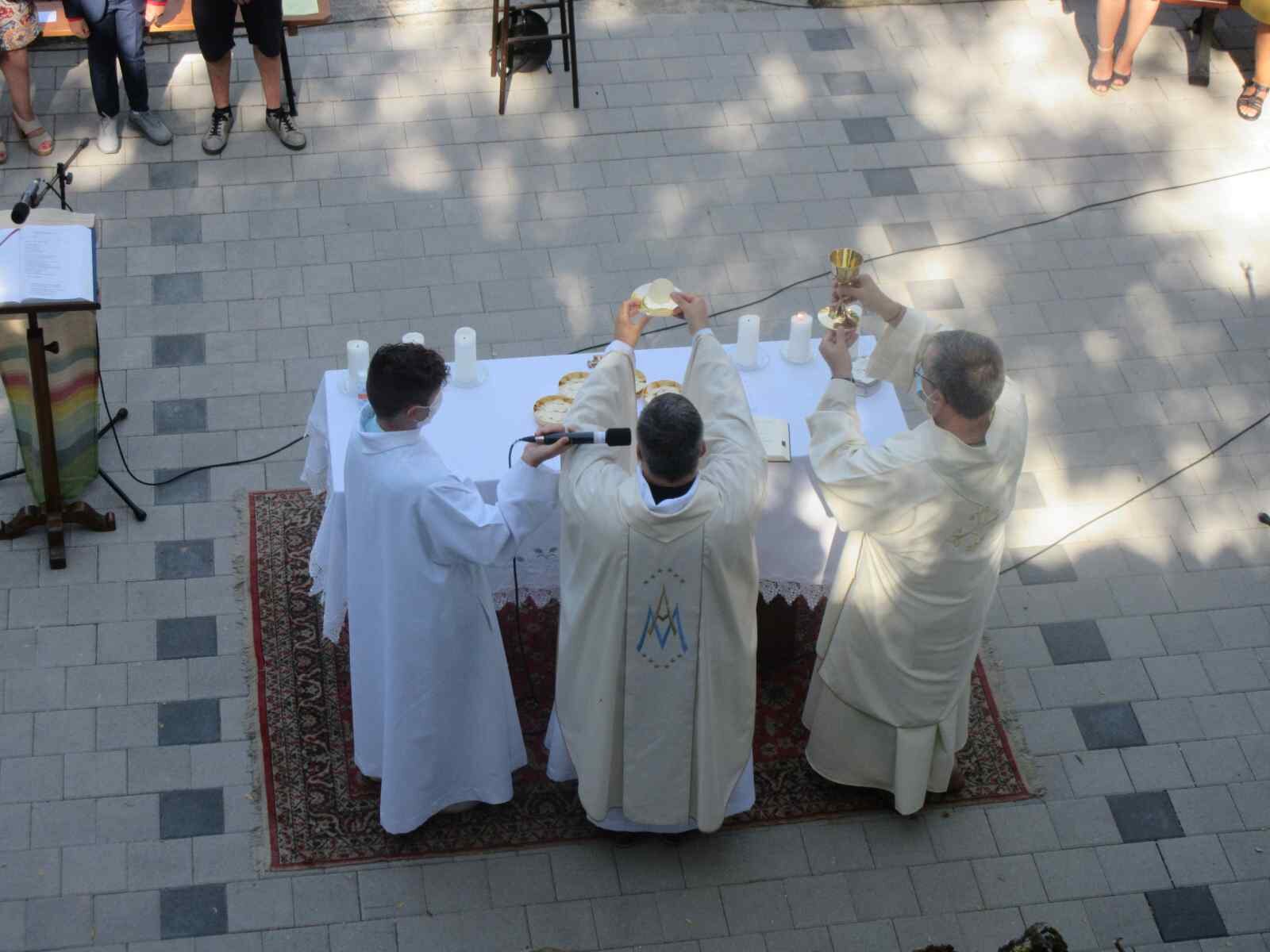 1574504963IMG_0929