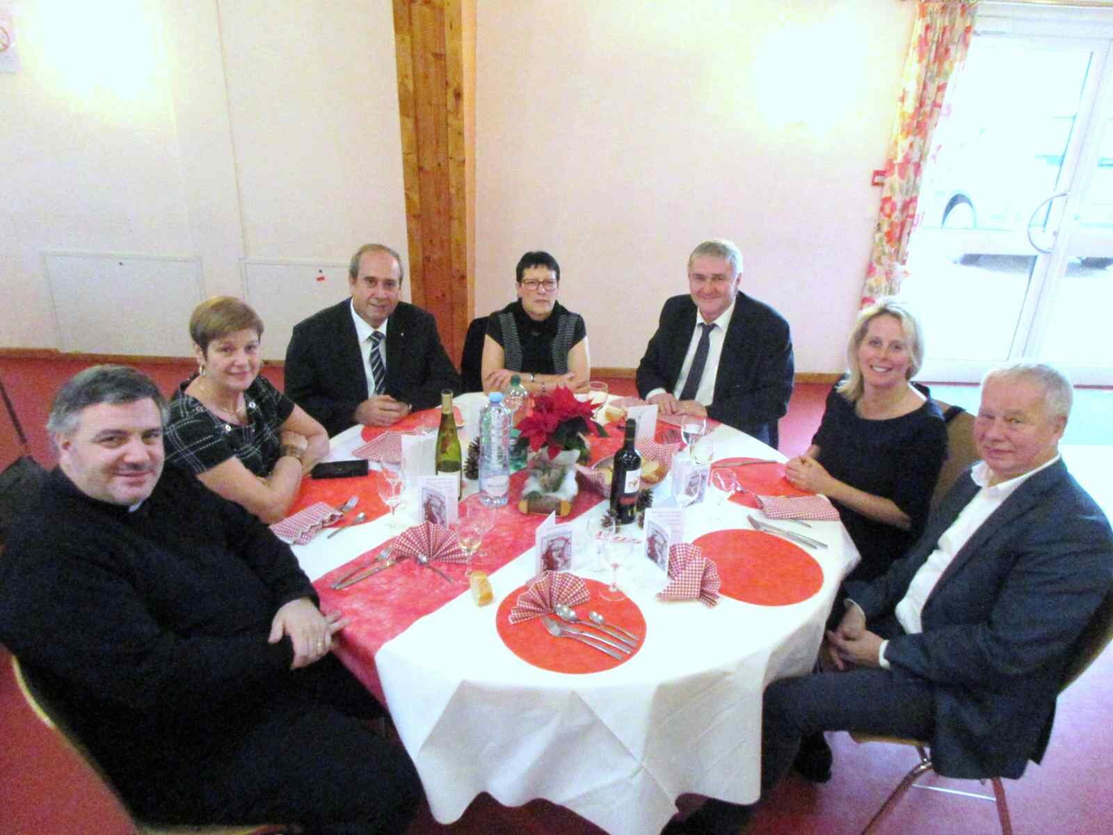 2042513217IMG_0113
