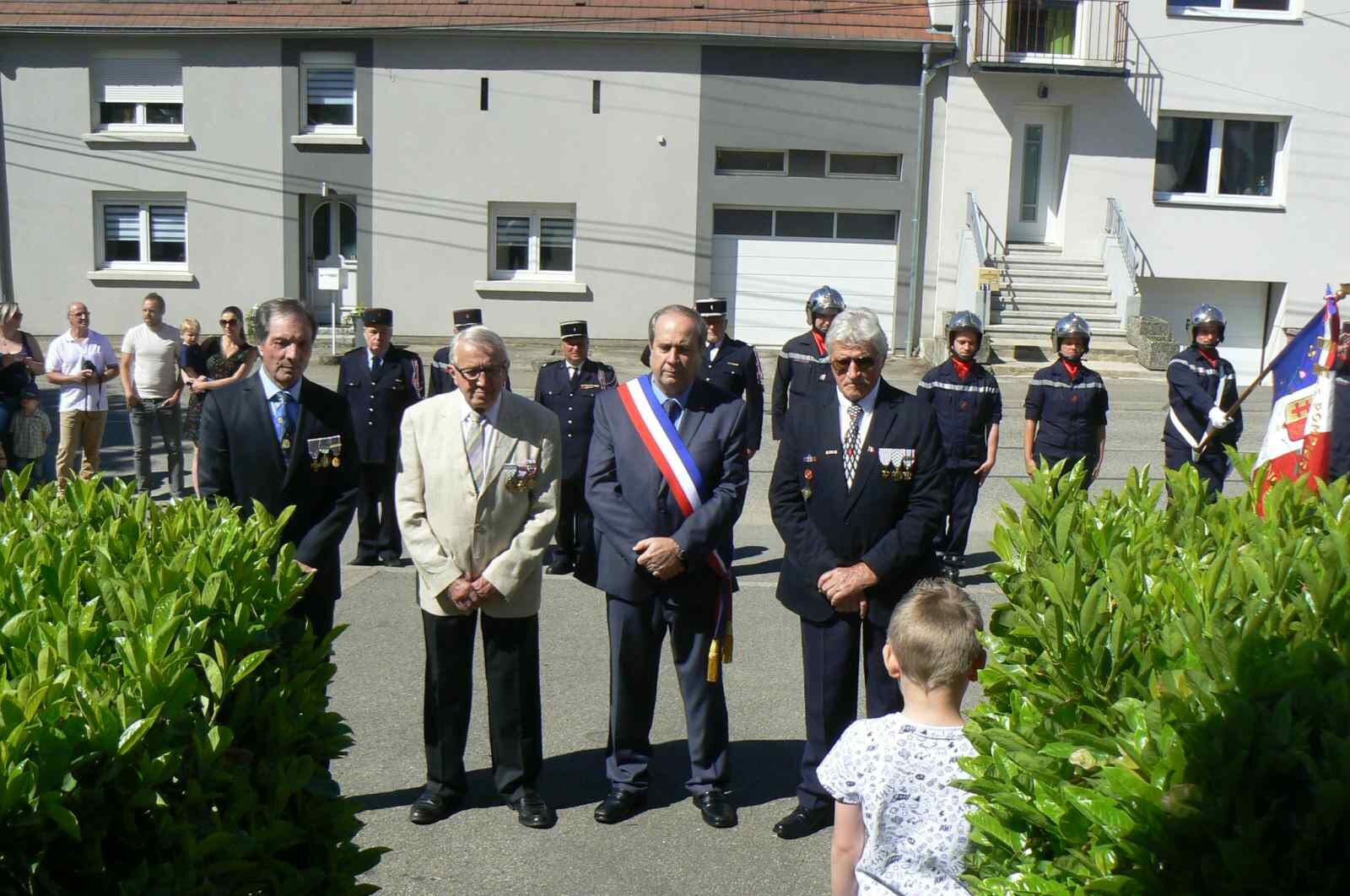 261704433P1170113