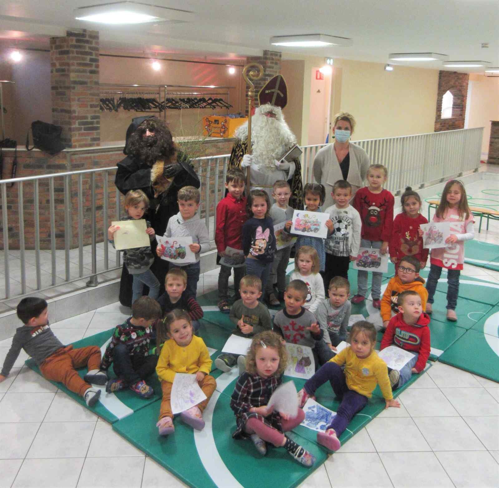 ST NICOLAS ECOLES