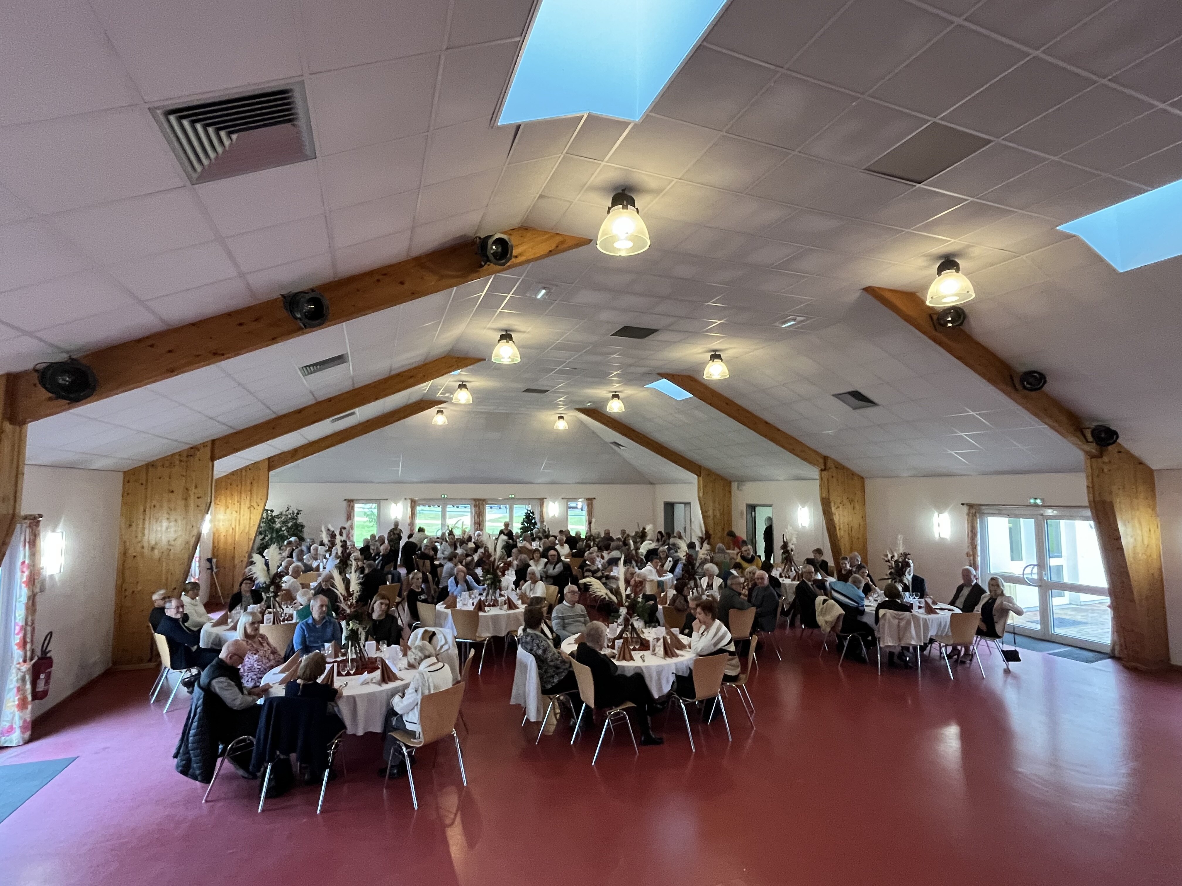 20251130 Repas de seniors (1)