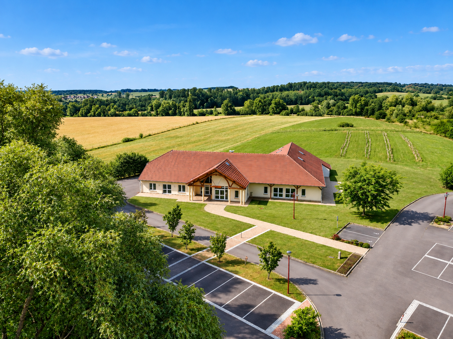Salles communales : Le clos des Saules par drone